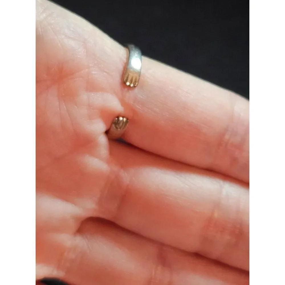 Unbranded adorable silver